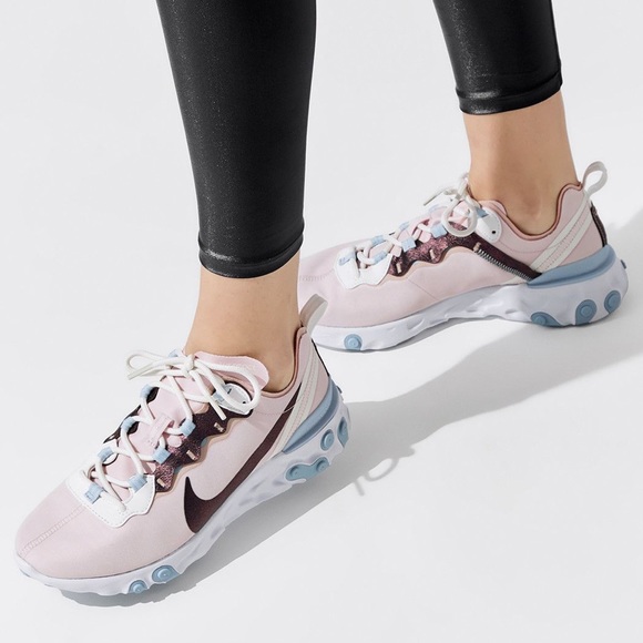NIKE REACT ELEMENT 55 SE - Picture 2 of 6